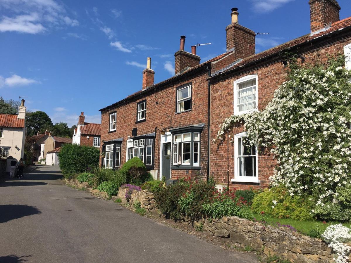 Cosy Lincs Wolds Cottage In Picturesque Tealby ภายนอก รูปภาพ