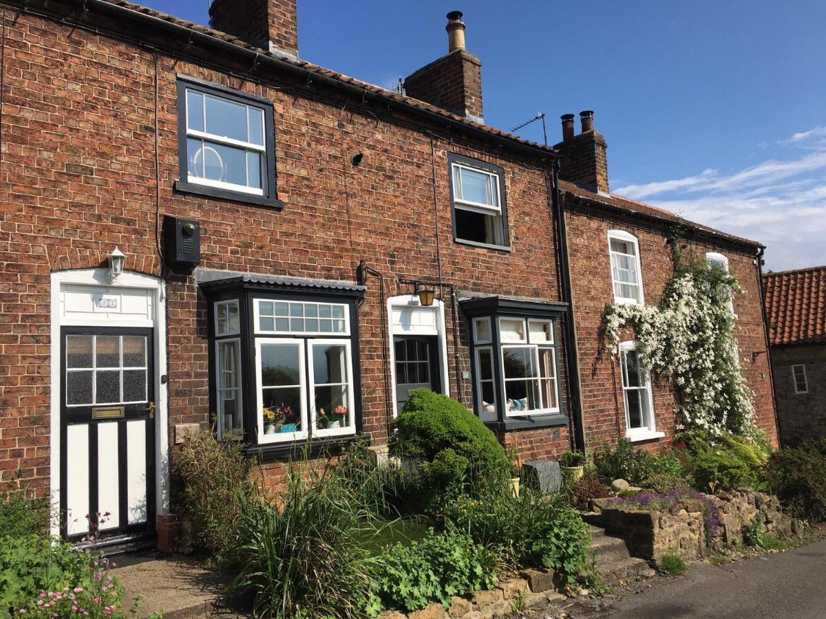 Cosy Lincs Wolds Cottage In Picturesque Tealby ภายนอก รูปภาพ